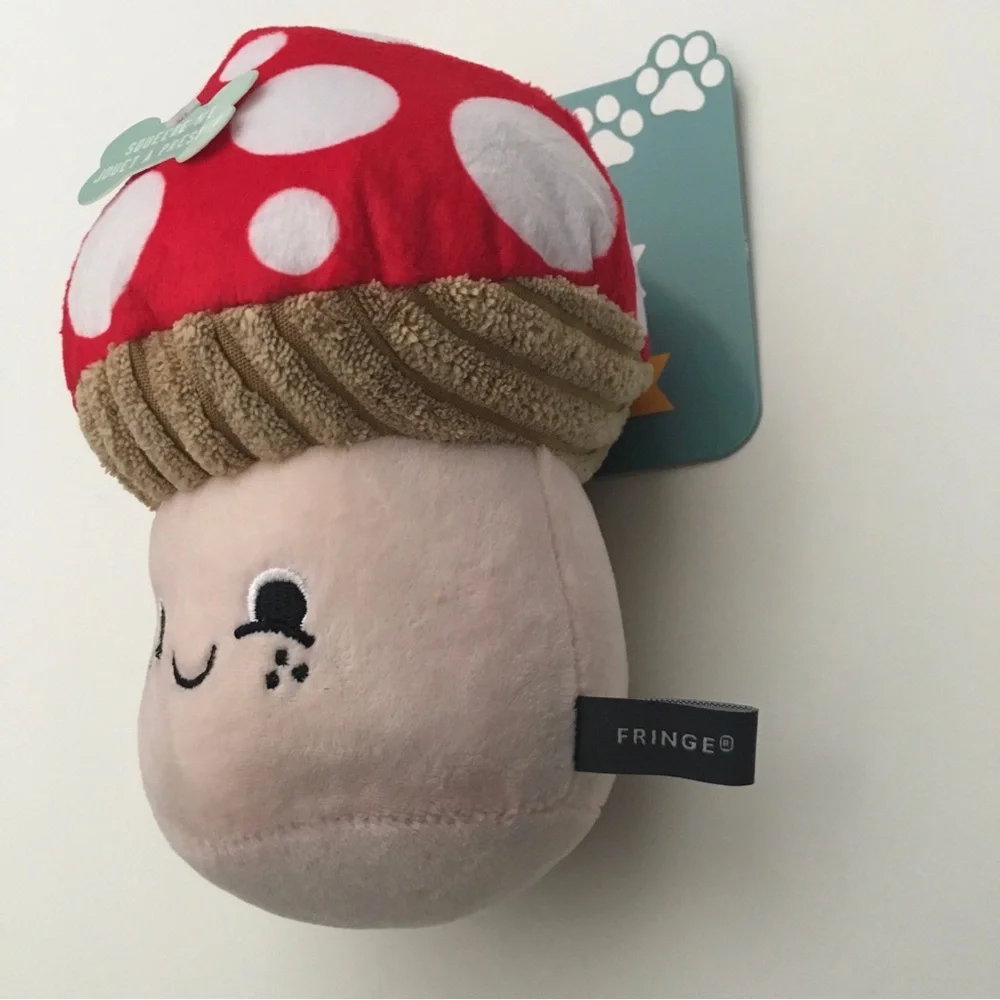 Dog Toy Mushroom with Squeaker Soft Interactive Entertainment Fun NEW